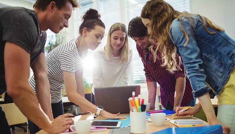 ワークショップ型研修の特徴や導入事例を紹介
